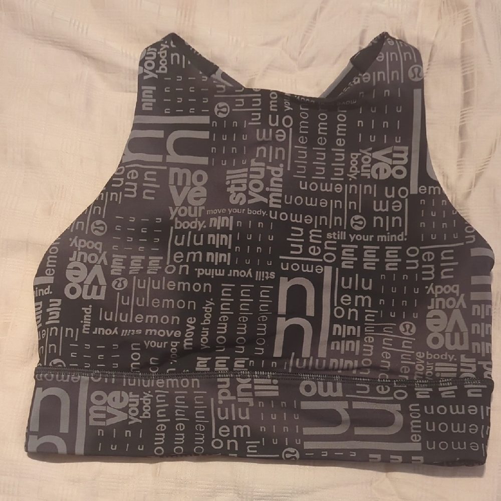 Lululemon High Neck Energy Bra, Manifesto Size 6